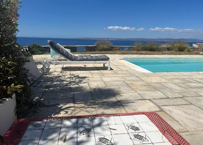 Elli S Seafront Pool Villa, W/Sandy Beach In Kea, Cyclades